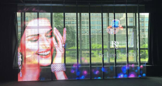 太阳GG智慧幼间距LED通明屏